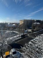 Vintage Charm Apartment Near Downtown - Ferienwohnung Craiova
