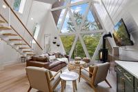 Sky-High A Frame Retreat Hottub & EV charging - B&B Beech Mountain