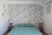 La Fleur de Canne - Bagatelle - Logement en rez-de-jardin avec spa privatif - Bed and Breakfast Sainte-Suzanne