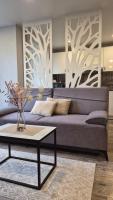 Apartamentai su balkonu prie Akropolio Taikos pr 48 - Chambres d'hôtes Klaipėda