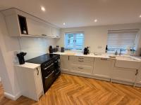 Hill View - Stylish 2-Bed Cottage in Eydon - Chambres d'hôtes Eydon
