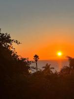 Point Loma Sunset Oasis - Ocean Views & Fire Pit - B&B San Diego