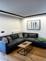 Lakeside Penthouse 16 - Bed and Breakfast Zell am See