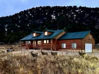 Beehive Basecamp Explore Ski Play and Make Memories - B&B Parowan