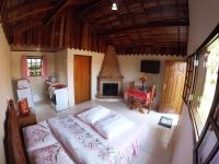 Ana Júlia Chalés - Monte Verde MG - B&B
