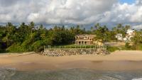 Agni Beach Villa by TONIK - Picturesque Pool & Ocean Views - Bed and Breakfast Balapitiya