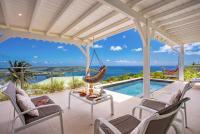 Terrasses du Morne Gommier - Vue Panoramique & Piscine chauffée & Tranquilité - Villa Chanté Grenouilles - Plain-pied - Bed and Breakfast Le Marin