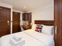 Earls Court Retreat, Private Ensuite Rooms, 1 Min Walk Station - B&B Londra