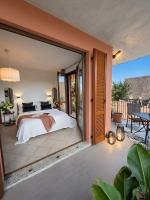 Elegant Penthouse LA BALCONATA - Wellness Retreat & Castle View - B&B Tabiano