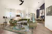 The Hemingway - B&B Bentonville