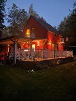 Mazury Czerwony Domek Jacuzzi - B&B Romany