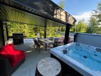 Spa - Chalet Sur Les Sentiers du Pic-Bois - Ferienwohnung Adstock
