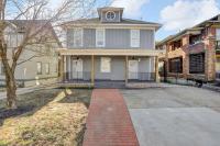 12 Minutes to Elvis, Classic 1900s Revitalized - B&B Memphis