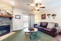 Mtn View Condo Sleeps 6 Fireplace Seasonal Pool - Chambres d'hôtes Gatlinburg