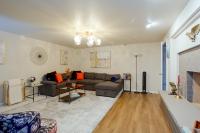 Extended PNW Stay in Des Moines - B&B DesMoines