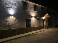 Casa Los Cuncos - B&B Barrio de Lomba