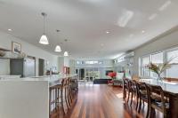 Art House on Anson - Artistic Haven, Spa, Pets - B&B Orange