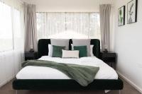 Canobolas Cottage - Amazing Farm Stay, 4 King Beds - B&B Canobolas