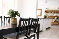 The Valerie Gardens - Homely & Cosy, Sleeps 11 - B&B Orange