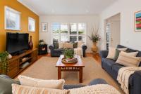 The Tides by Ready Set Stay - BYO LINEN & TOWELS - B&B Cowes