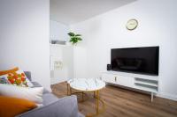 Family-Friendly Refurbished 2BR Flat in Manchester - Ferienwohnung Manchester