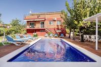 VILLA LAGEM, Casa con piscina, barbacoa, jardín - B&B Cubelles