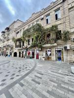 Luxury Home NİZAMİ Street - B&B Baku