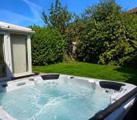 Luxury 4 Bed Hot Tub House - B&B Spondon