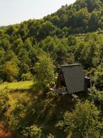 HillSide Cottage-ჰილსაიდ კოტეჯი - B&B K'eda