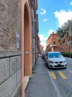 A casa di Boldini Fascino Medievale e Comfort - B&B Ferrara