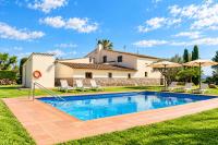 Masia per a 12 amb piscina · Cassà de la Selva - B&B Cassà de la Selva