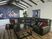 F-29 The Pirates Cove - B&B Anaheim