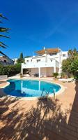 Casa Belavista, Villa with stunning view of Praia da Luz - Bed and Breakfast Senhora da Luz