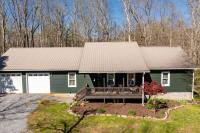 Bird House - Hot Tub, Large Yard, Horses Nearby - B&B Mentone