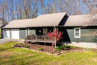 Bird House - Hot Tub, Large Yard, Horses Nearby - B&B Mentone