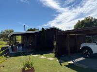 Finningley Farms Self-Catering Farmstays - B&B Winterton