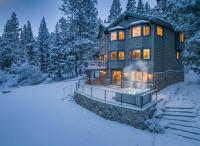Luxury Tahoe Vacation Rental with HotTub & Lake Views - B&B Tahoe Vista