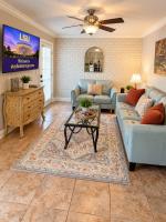 LSU loc - Pool - Parking lot - Bedroom TV - WD - Ferienwohnung Baton Rouge