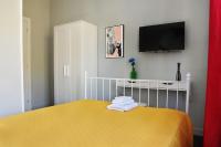 Single Room with Private External Bathroom