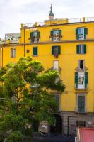 Palazzo Latilla by Napoliapartments - Ferienwohnung Neapel