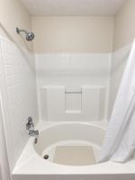Renovated 4BR Home Near Downtown Indianapolis - Chambres d'hôtes Indianapolis