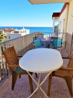 Spacious apartment in Tavernes de la Valldigna with sea view - B&B El Brosquil