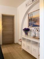Charming Studio in Charleroi City Center, 75 m² with Terrace - Ferienwohnung Charleroi