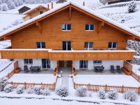 Chalet Bergzauber, Ferienwohnung Rosenlaui - B&B Hasliberg