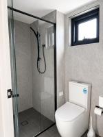 Private Studio next to Macca's - B&B Sydney