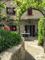 Garden Apartment - Bed and Breakfast