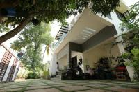 Santosham Homestay - B&B Varkkallai