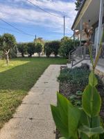 House with garden near the sea - B&B Neokhórion