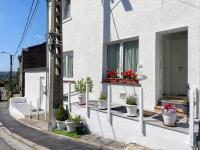 Spacious apartment in Charleroi 100 m² with parking 5 ppl - Bed and Breakfast Charleroi