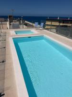 Lupama Suite Rooftop Pool, Sea Views, 2 min to Beach - B&B Arguineguín